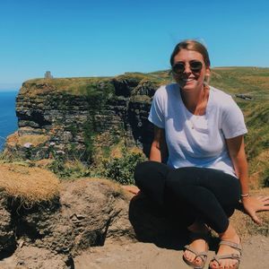 Meet your Posher, Amelia